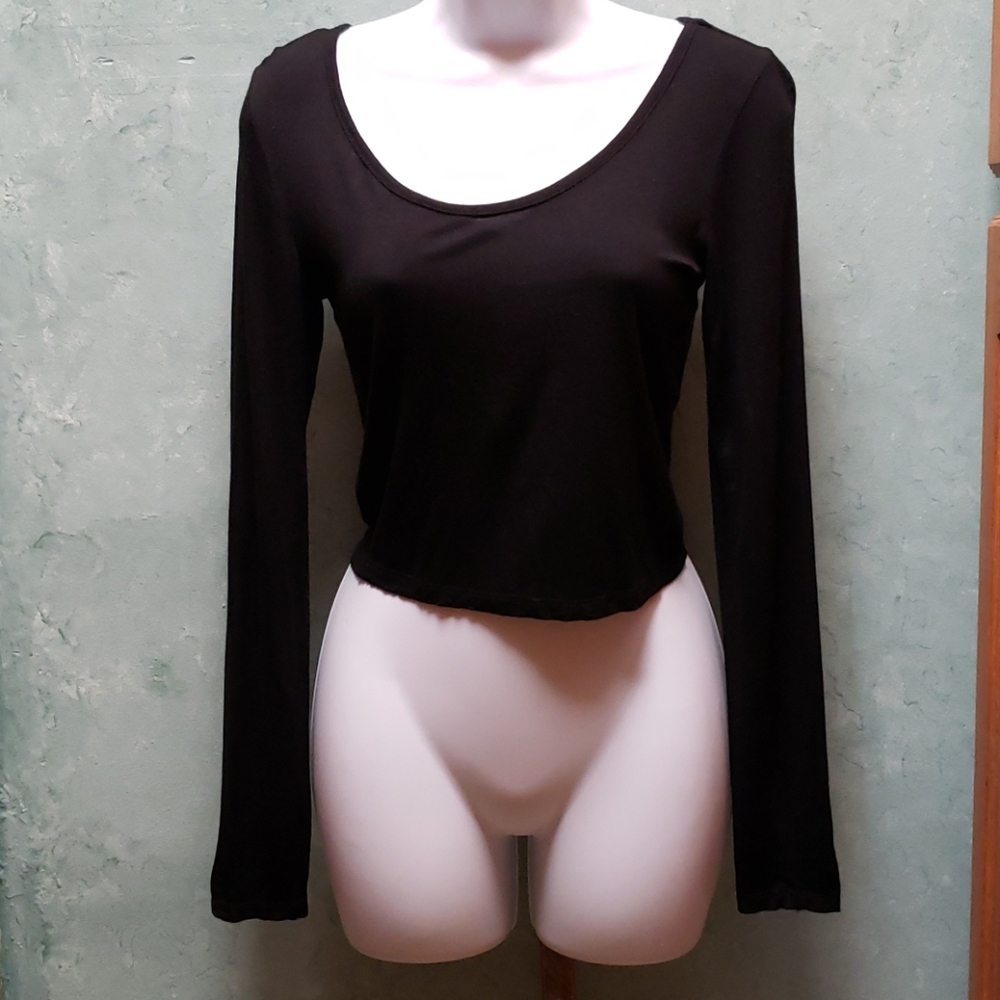 Rue 21 crop top